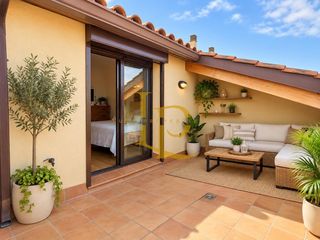 Duplex in Carrer nou 29. Bonito dúplex con terraza en el centro de rubí