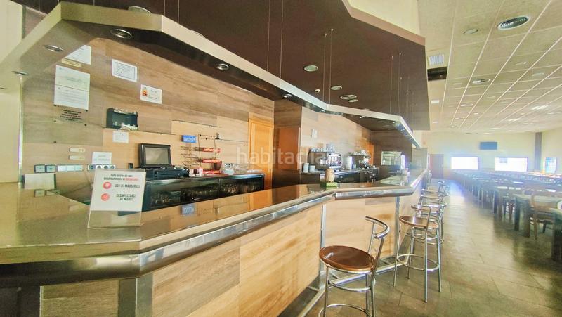 Foto 0178499a-c111-476a-84c3-51c1ce994b98. Business premise with heating in Can Roses Rubí