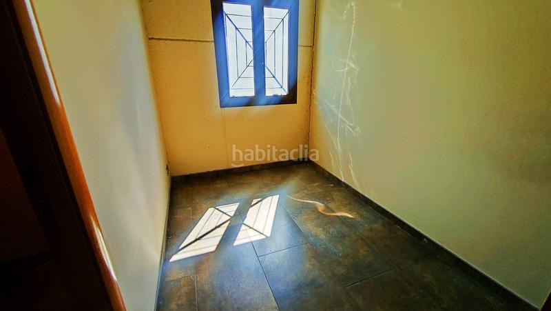 Foto 1c68de09-1afb-4759-873b-0d8dec512387. Business premise with heating in Can Roses Rubí