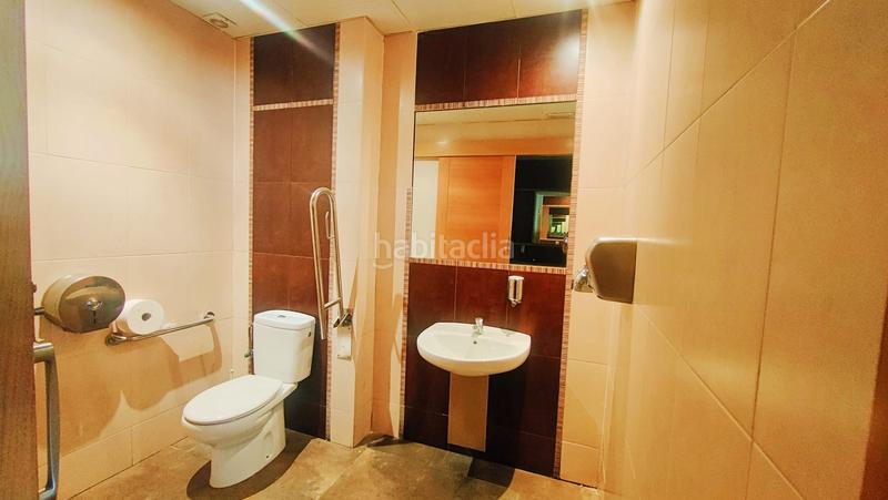 Foto d5535d6e-17a3-4584-b8e5-4b2f9c20f982. Business premise with heating in Can Roses Rubí