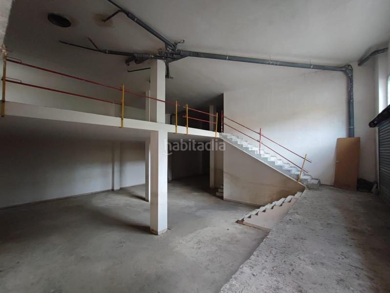 Foto cc74765d-67c5-4b4a-8ae2-e66da547f8b8. Geschäftsraum in passeig de pau claris 66 in Centre Rubí