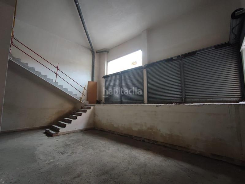 Foto d441d1ed-5cb6-43ff-874e-0ab21fcc6fd2. Geschäftsraum in passeig de pau claris 66 in Centre Rubí