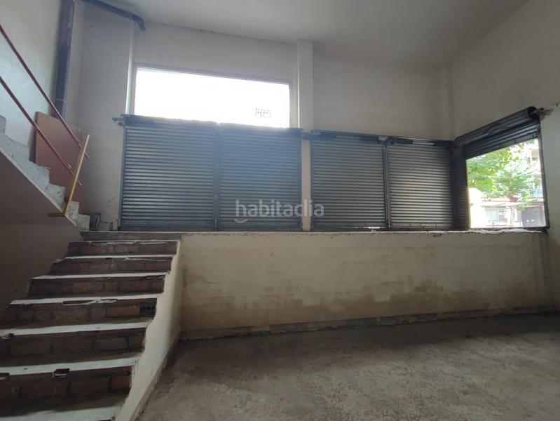 Foto e9b992bb-4adb-43aa-a941-609332901af3. Geschäftsraum in passeig de pau claris 66 in Centre Rubí