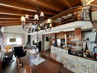 Maison à Palau-solità i Plegamans. Magnifico chalet con dos viviendas independientes perfecto para