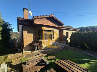 Xalet a Casar (El). **casa independiente con espectaculares vistas en venta en urb.