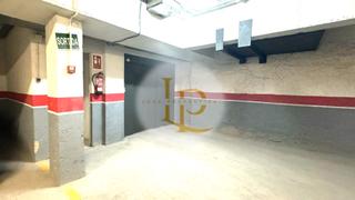 Aparcament cotxe a Carrer de magallanes 1. Plaza de parking amplía y cómoda en venta situada en la calle ma