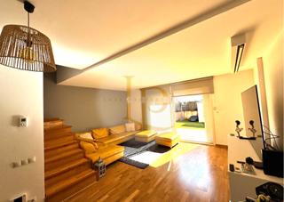 Maison jumelée à Ca n´Oriol. Maravillosa casa adosada exterior con 3 habitaciones y gran terr