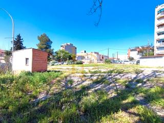 Terreno residenziale  Carrer del viver. Exclusivo terreno urbano y comercial en venta en el centro de ru