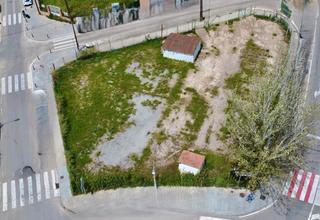 Terreny residencial  Carrer del viver. Exclusivo terreno urbano y comercial en venta en el centro de ru
