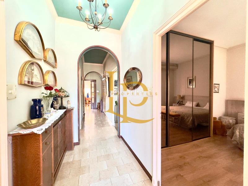 Foto 1c6cf39d-6103-4358-83c7-ba303ac4aaf9. Semi detached house with heating parking in Ca n'Aurell Terrassa