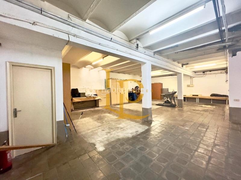 Foto 2dde8b88-7c9b-4e71-9fc3-45f6e3941cb1. Semi detached house with heating parking in Ca n'Aurell Terrassa