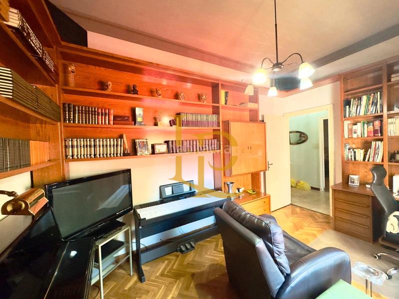 Foto 2f236674-3864-4587-a2cf-6c290c4540af. Semi detached house with heating parking in Ca n'Aurell Terrassa