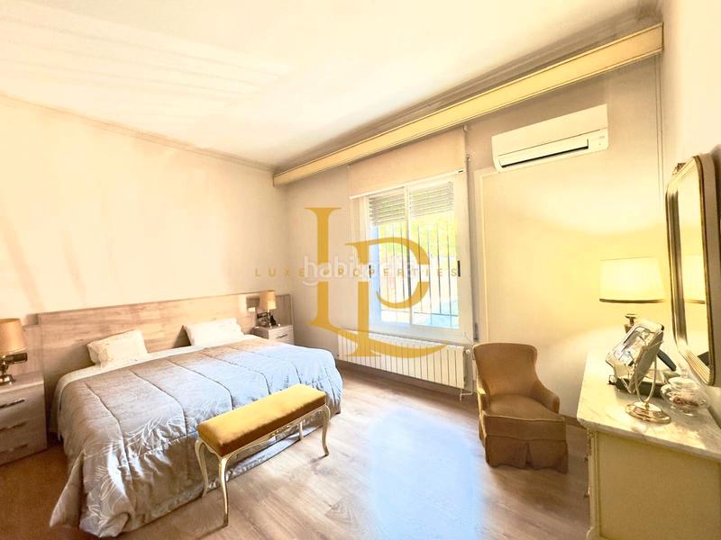 Foto 6bd15697-5075-4a60-b669-624a4454246c. Semi detached house with heating parking in Ca n'Aurell Terrassa