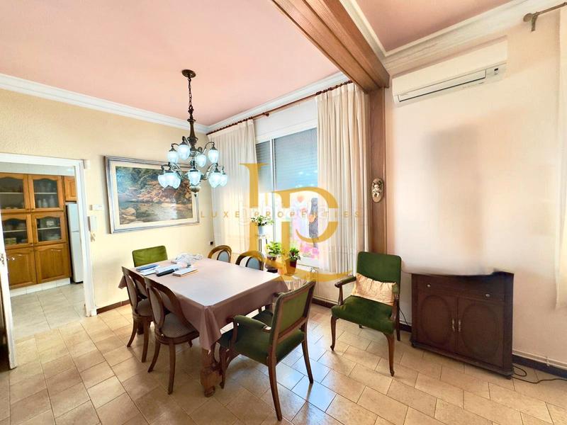 Foto a5330cbe-7d5e-4dee-ae29-521fd7a63eb9. Semi detached house with heating parking in Ca n'Aurell Terrassa