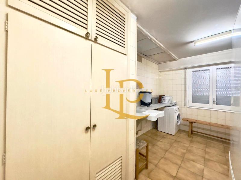 Foto ce3719d5-6d5e-42b6-ad62-3a6b23076762. Semi detached house with heating parking in Ca n'Aurell Terrassa