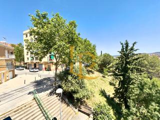 Appartamento in Carrer del topazi 45. Precioso piso muy luminoso con balcon y plaza de aparcamiento