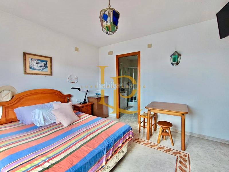 Foto cd3dec46-34e3-4906-a708-d6d4f734c7ba. Xalet amb calefacció aparcament piscina a Can Vinyals Esparreguera