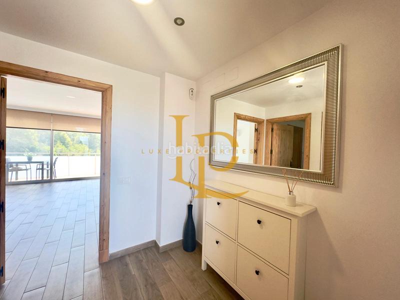 Foto edd910c4-b258-450a-b936-4ff68af4620b. Dúplex espectacular ático dúplex con terrazas y dos plazas de garaje en venta en el nius con vistas directas al bosque de sant joan,. en Rubí