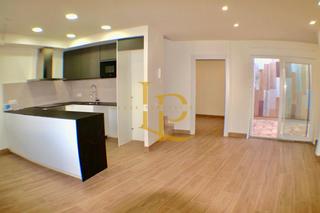 Reihenhaus in Poble Nou. Precios casa a estrenar de 3 habitaciones con una espectacular t
