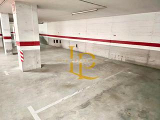Aparcament cotxe a Carrer d'antoni de borja 9. ¡oportunidad! plaza de parking en venta en rubí! comodidad y seg