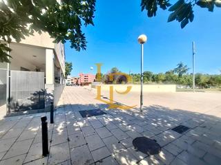 Pis  Carrer de serafí pitarra. En venta, precioso y amplio piso de tres habitaciones en mollet