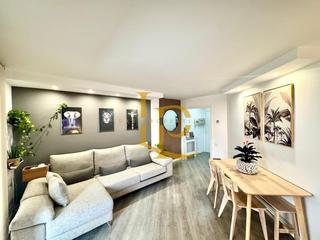Pis  Carrer de primer de maig. En venta amplio y luminoso piso exterior de 4 habitaciones, dos