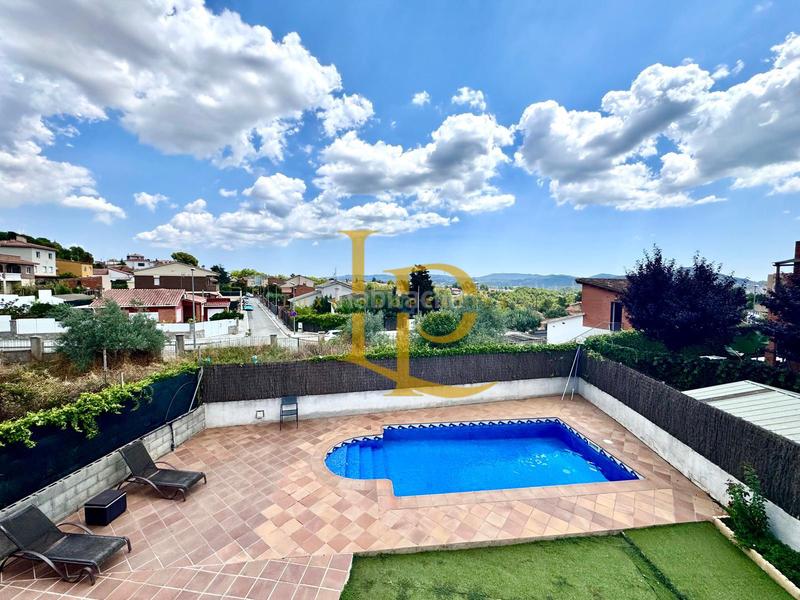 Foto 00b26721-3c5d-4cb2-ae54-60e459eb0885. Casa amb calefacció piscina a Els Avets-Can Serrafossà-Ximelis Rubí