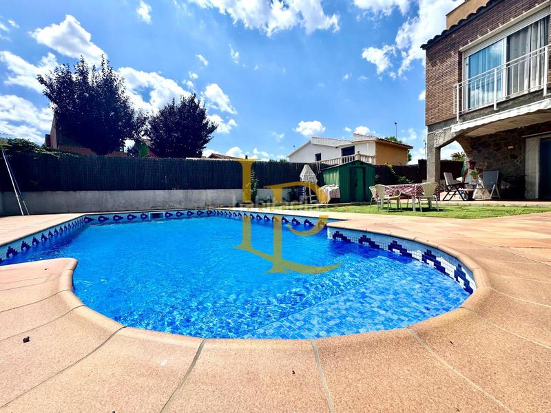 Foto 5337e57e-72dc-40b4-95b2-8d192284549b. Casa amb calefacció piscina a Els Avets-Can Serrafossà-Ximelis Rubí