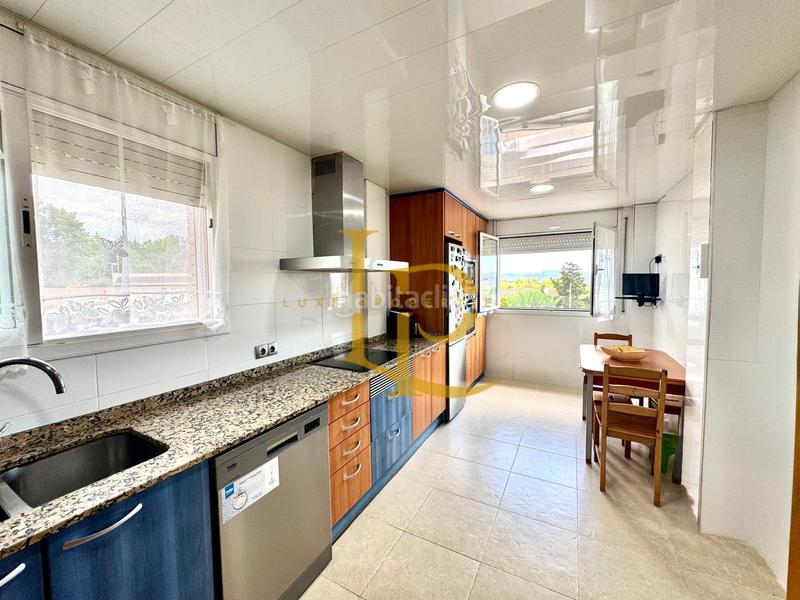 Foto 7e5d4b67-f293-4961-a21d-87ac960a221a. Casa amb calefacció piscina a Els Avets-Can Serrafossà-Ximelis Rubí