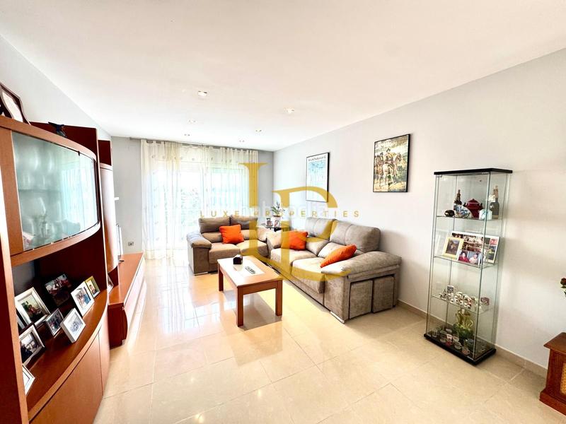 Foto b75fe3ad-7c1b-429a-af78-1324295f563a. Casa amb calefacció piscina a Els Avets-Can Serrafossà-Ximelis Rubí