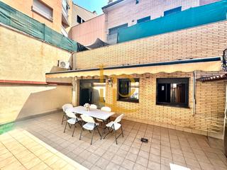 Piso  Carrer apel·les mestres. Oportunidad unica! piso de tres habitaciones con una terreaza de