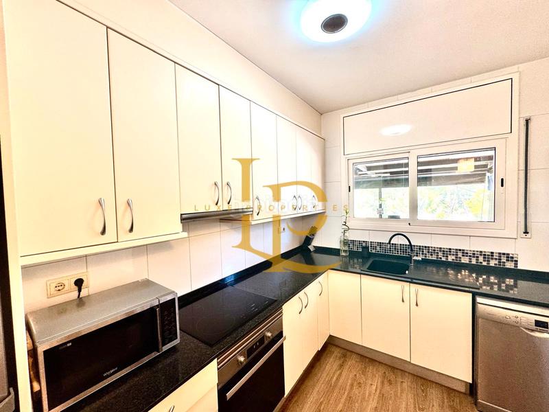 Foto 2eece729-5c4f-489b-b664-09b539314cb5. Casa en venta casa a cuatro vientos con espectaculares vistas y bonitos atardeceres en Rubí