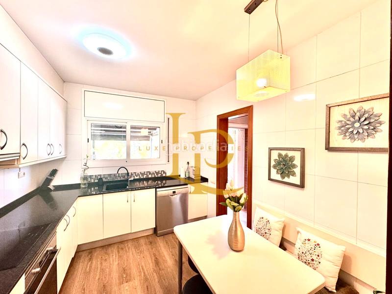 Foto 85d1a8d6-7639-4020-b7ce-4f097b9a81b2. Casa en venta casa a cuatro vientos con espectaculares vistas y bonitos atardeceres en Rubí