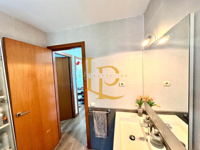Foto d6ffc5e3-2148-4233-8996-8935aa5f7b88. Casa en venta casa a cuatro vientos con espectaculares vistas y bonitos atardeceres en Rubí