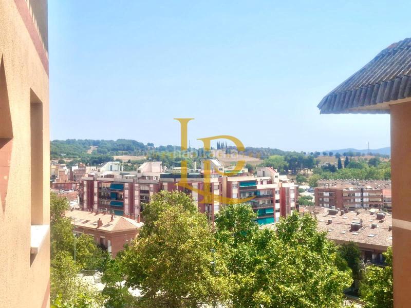 Foto 42ea3111-7f53-4046-9bf1-070614b1df8d. Piso en venta precioso piso exterior de tres habitaciones con balcón en rubi en Rubí