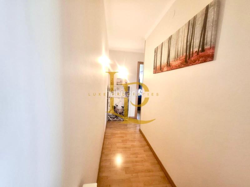 Foto 72f91c38-5969-4b22-9ca1-dd2ed7119485. Piso en venta precioso piso exterior de tres habitaciones con balcón en rubi en Rubí