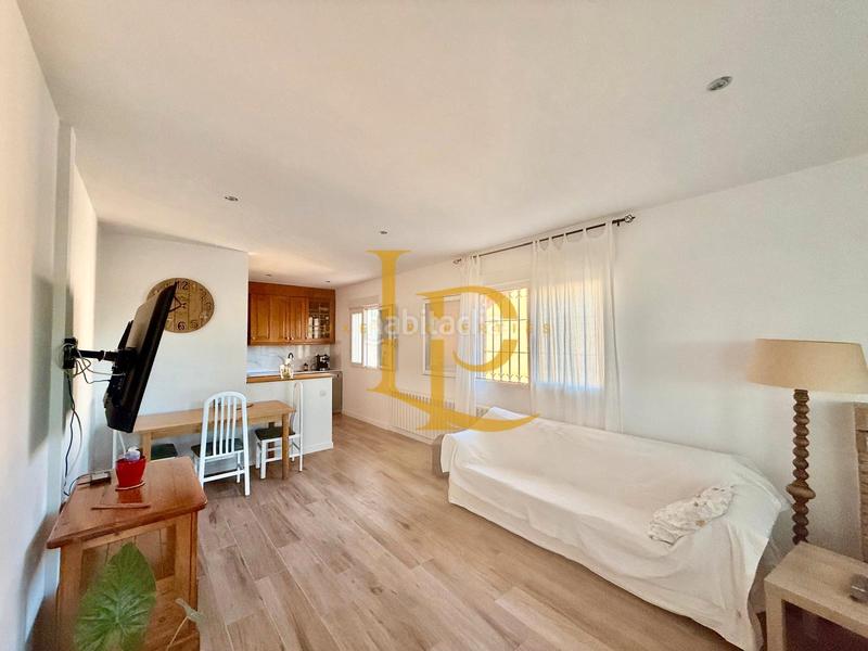 Foto 4f941e0e-e082-4fa7-b8e1-922004daf70c. Chalet mit kamin heizung parking in Casar (El)