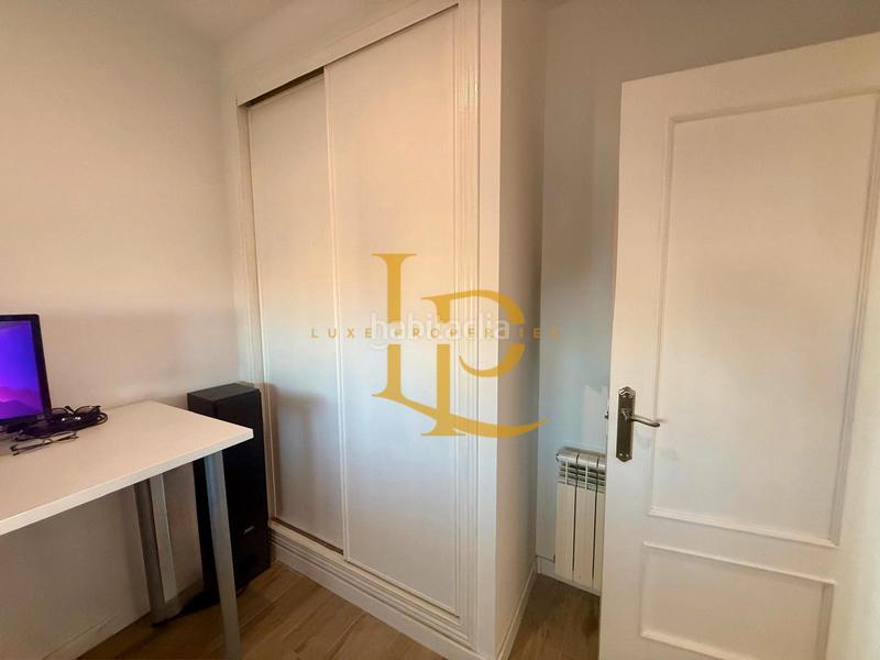 Foto 80019fde-bb9d-49d2-9810-f217db206bb8. Chalet mit kamin heizung parking in Casar (El)