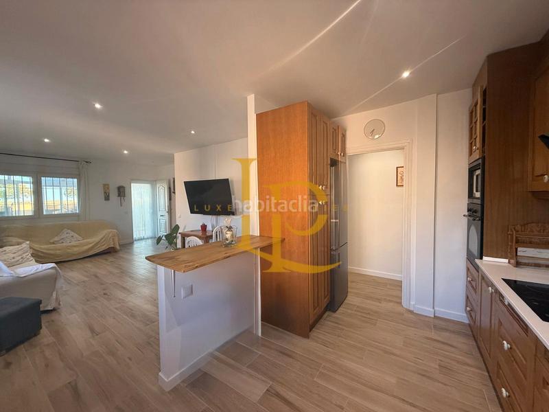 Foto 9b4aab7c-931a-426f-b307-48d556afce7b. Chalet mit kamin heizung parking in Casar (El)