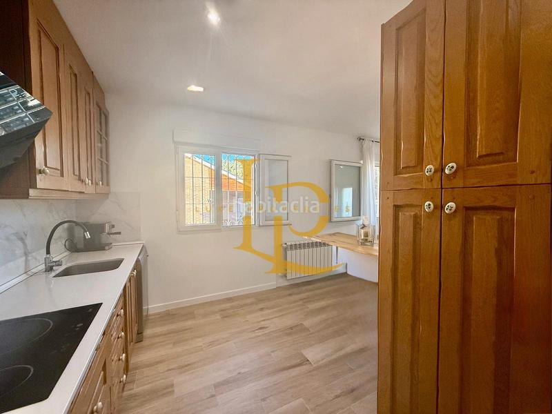 Foto a45b5fd7-10e6-4af2-b659-e000aefb025c. Chalet mit kamin heizung parking in Casar (El)