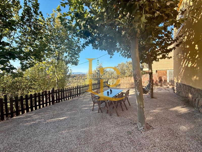 Foto b2eca43c-6994-44cf-8fa1-7978a1dd56ec. Chalet mit kamin heizung parking in Casar (El)