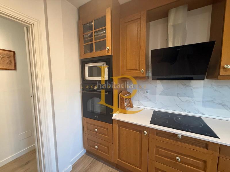 Foto c4992c38-7876-4d99-8f6e-a514ebe564ac. Chalet mit kamin heizung parking in Casar (El)