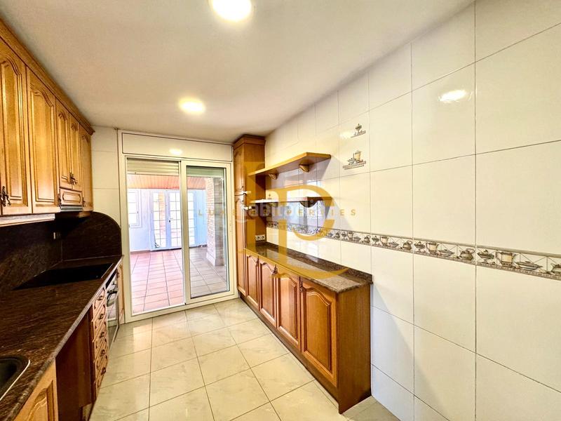 Foto 126a0720-64cb-48b6-a10d-76c66853041f. Casa amb calefacció aparcament piscina a Els Avets-Can Serrafossà-Ximelis Rubí