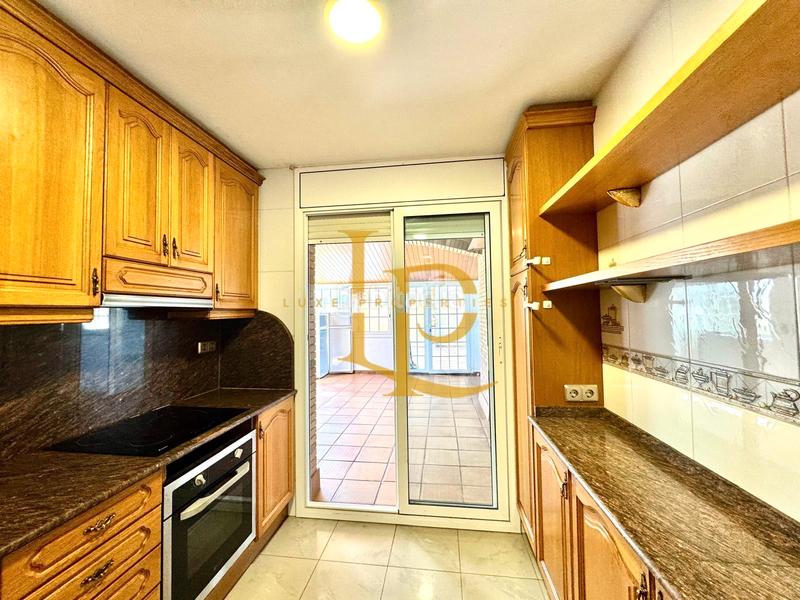 Foto 6e9e65ad-7acf-445f-bfb8-ed5c512942b3. Casa amb calefacció aparcament piscina a Els Avets-Can Serrafossà-Ximelis Rubí