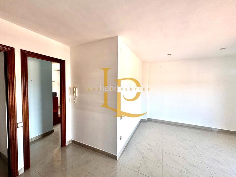 Foto 9ede6d6f-cc8a-4704-8b4a-b5d8b0aa3d5d. Casa amb calefacció aparcament piscina a Els Avets-Can Serrafossà-Ximelis Rubí