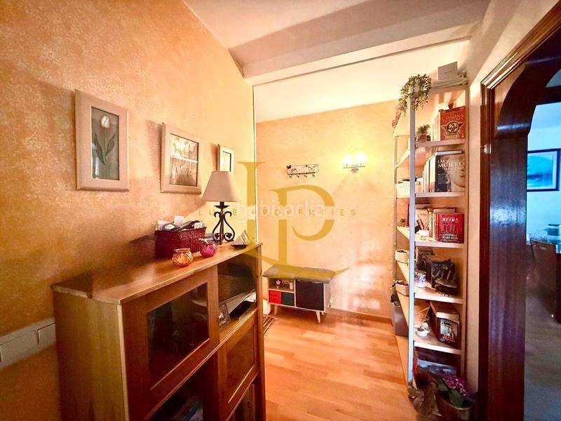 Foto 4ea19423-099d-4977-a29d-c7e5b1489106. Flat with heating in Mercat Rubí
