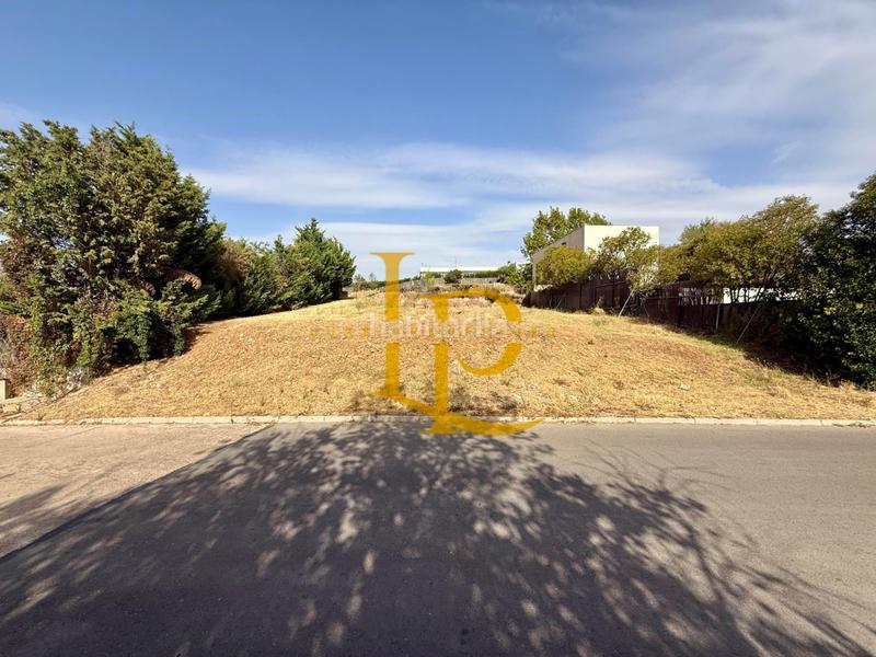 Foto f242e0e0-677c-480c-a8c1-799e9feeec11. Wohngrundstück in Casar (El)