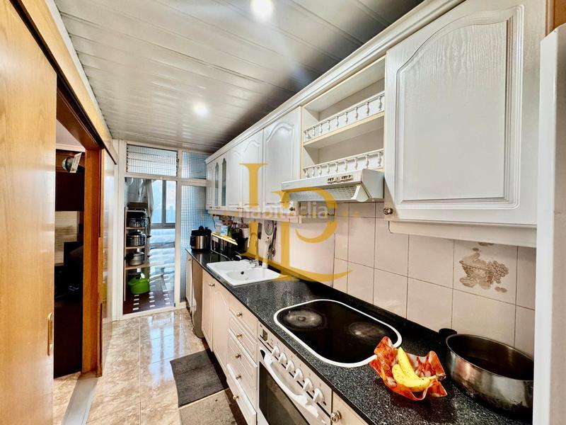 Foto c03a74ba-ece1-4057-9ee5-b4b52fc08d43. Piso en venta amplio y luminoso piso exterior de 3 habitaciones, dos baños y terraza muy luminoso en Rubí