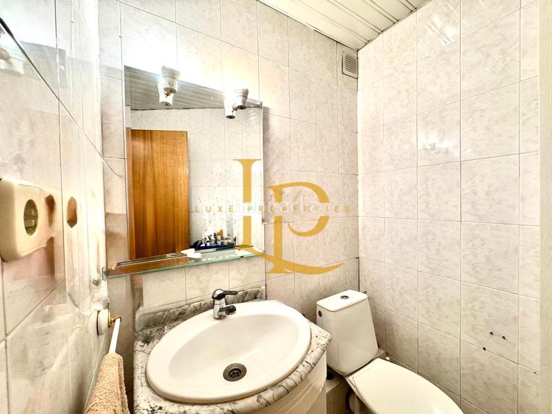 Foto c7681183-57b8-4d7c-ae53-b6863cb3c26b. Piso en venta amplio y luminoso piso exterior de 3 habitaciones, dos baños y terraza muy luminoso en Rubí