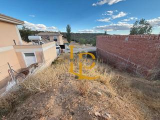 Terreny residencial  Calle de la peladera. Oportunidad! terreno en venta en el casar!
